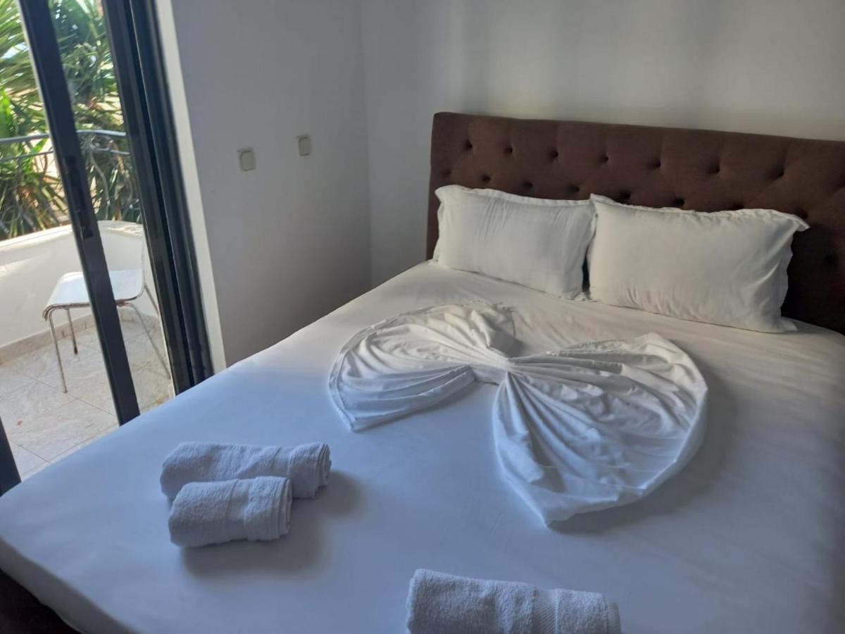 Sunset Aparthotel Sarande Exterior photo